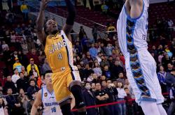 开云体育官方网站-拉尔维尔队在比赛中连胜，状态神勇