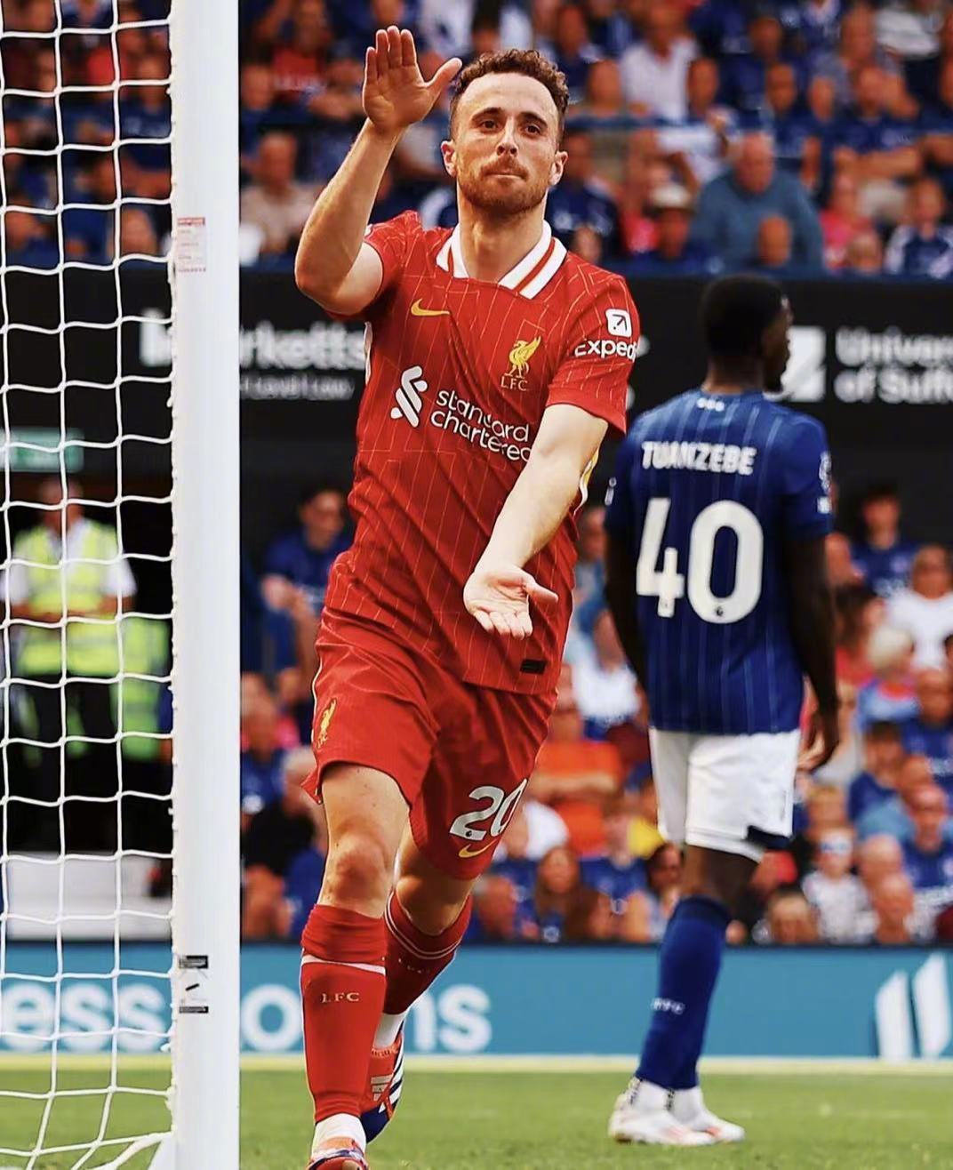 利物浦客场击败对手，继续保持不败纪录