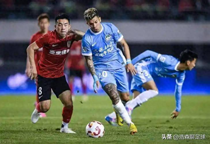 长春亚泰迎战河南建业，球队实力对比激烈