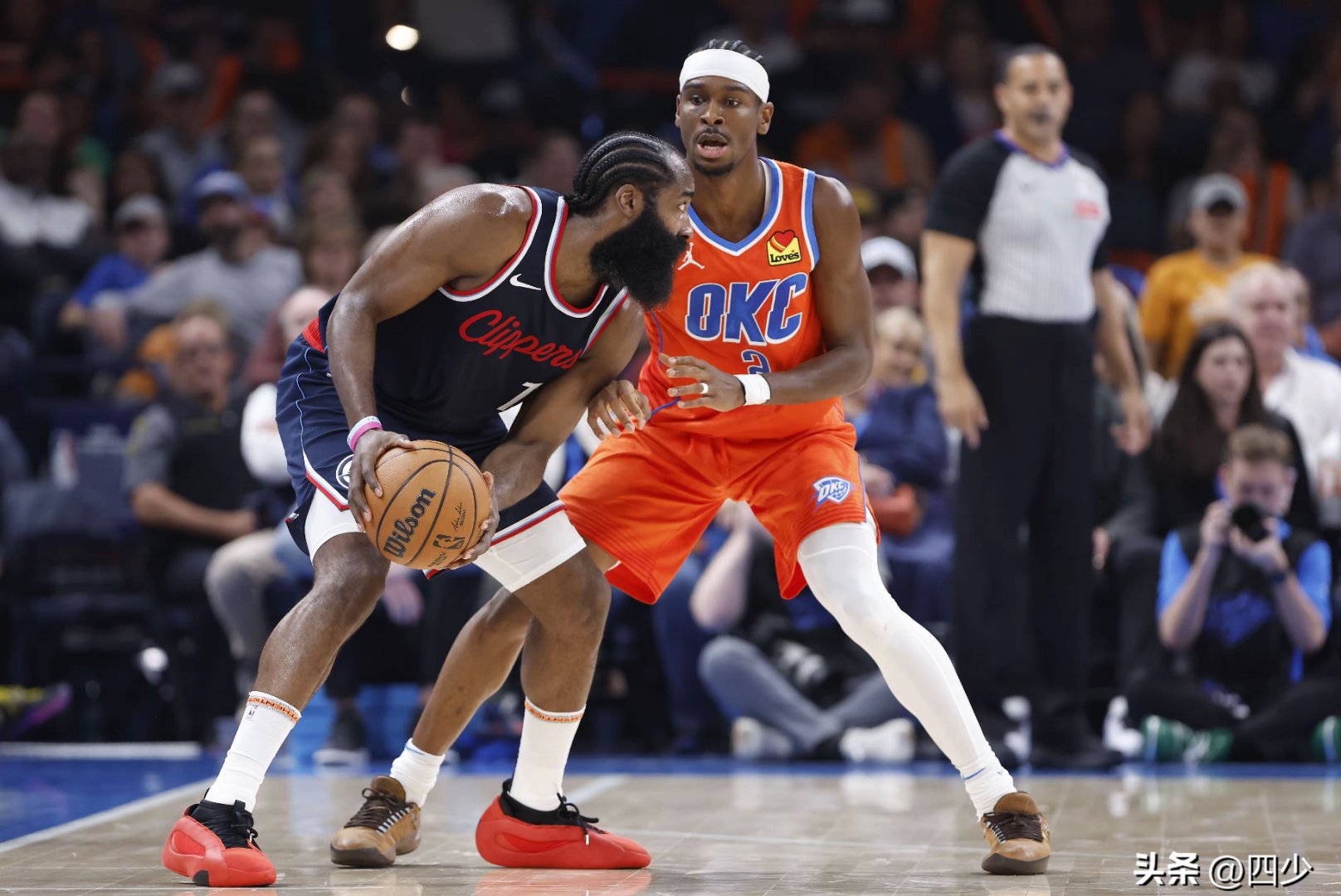 骑士后场火力全开,克制对手赢球的简单介绍 骑士后场火力全开,克制对手赢球的简单介绍