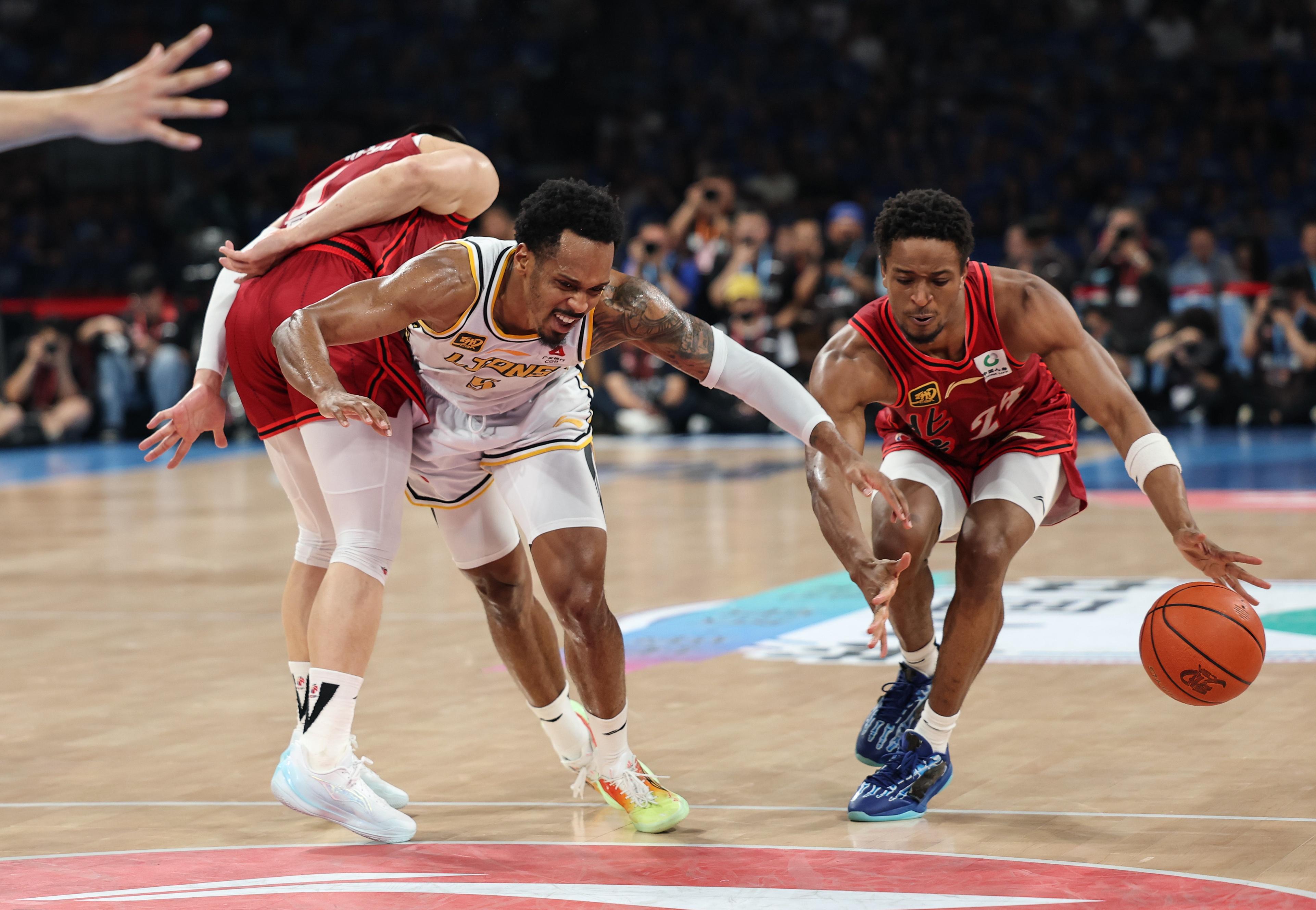 美国大联赛球队备战总决赛关键战役