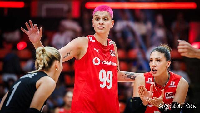 包含土耳其队在激战中获胜，晋级前景大好的词条