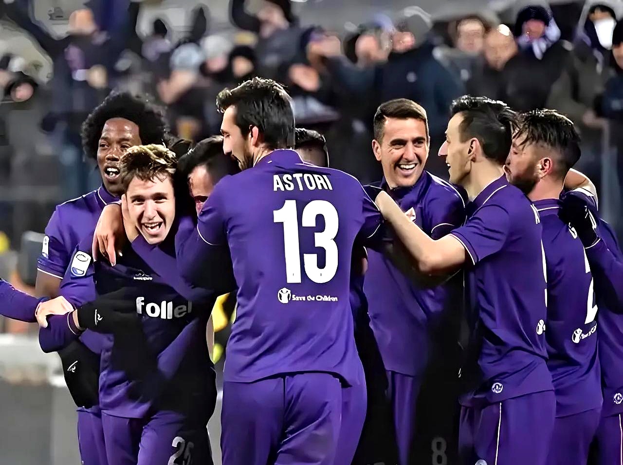 包含意甲球队在客场击败对手，积分榜有所攀升的词条