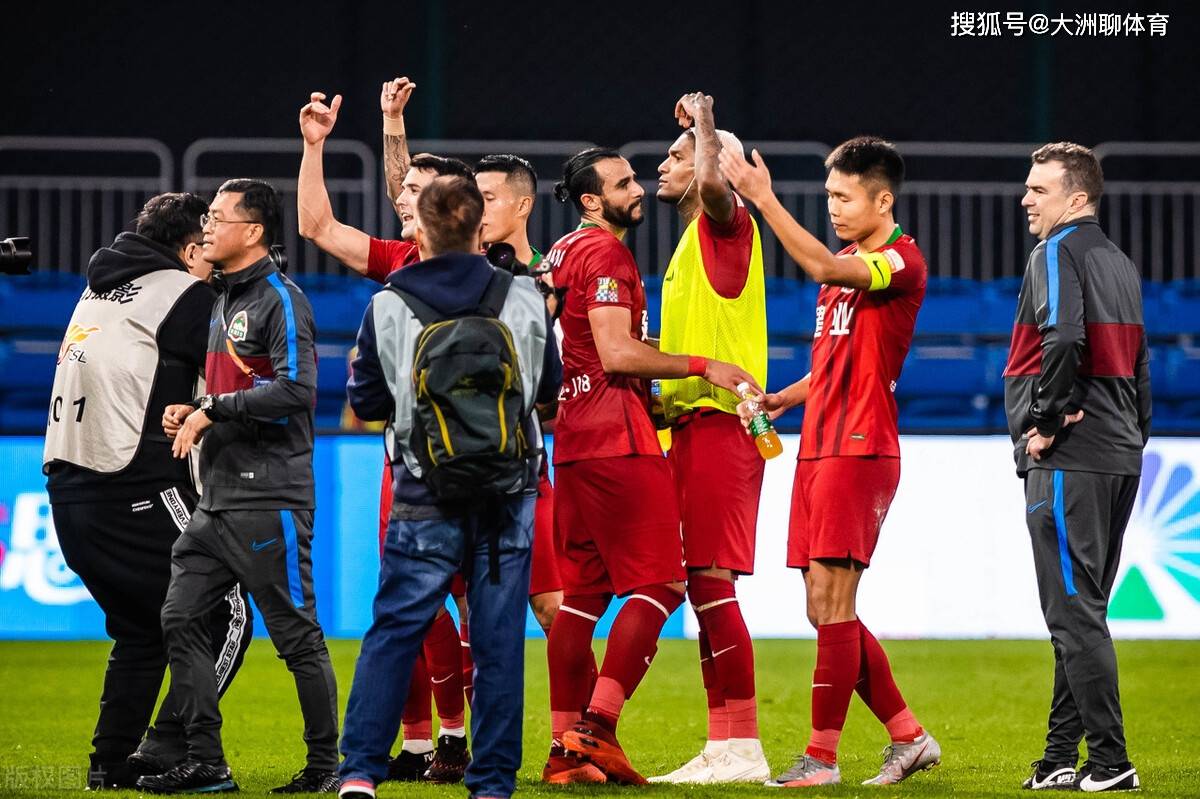 日本队完胜中国队，李梓嘉扛起全队