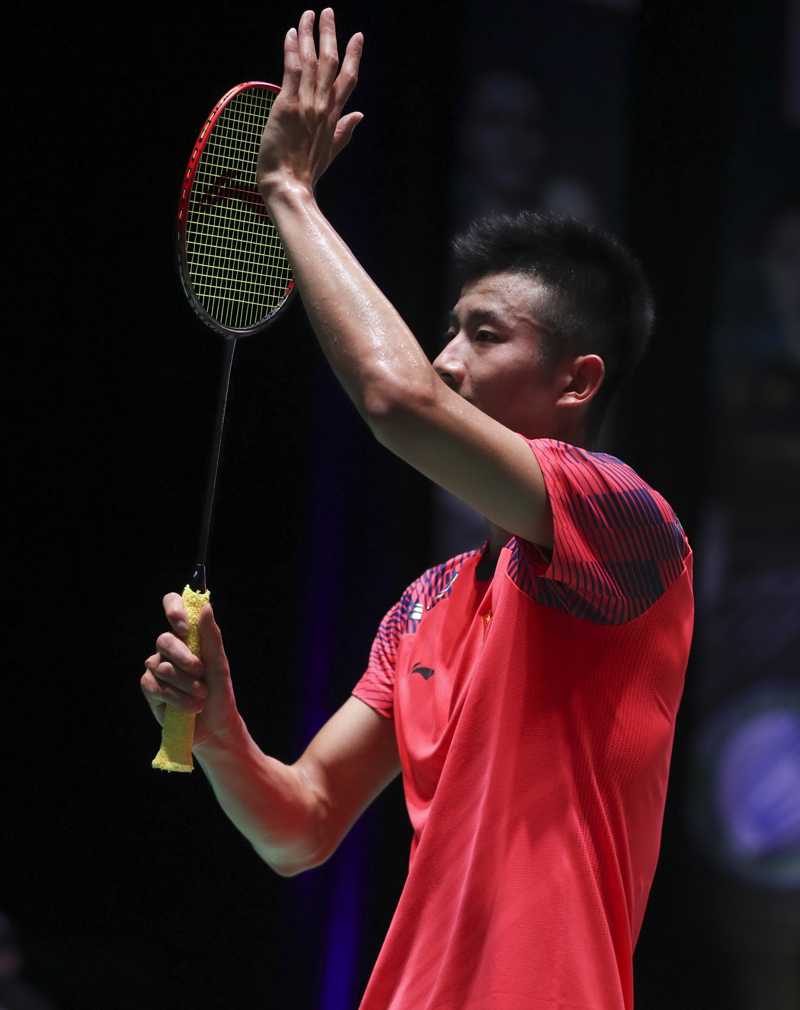 关于中国羽毛球队轻取印度羽毛球队，谌龙完成帽子戏法的信息