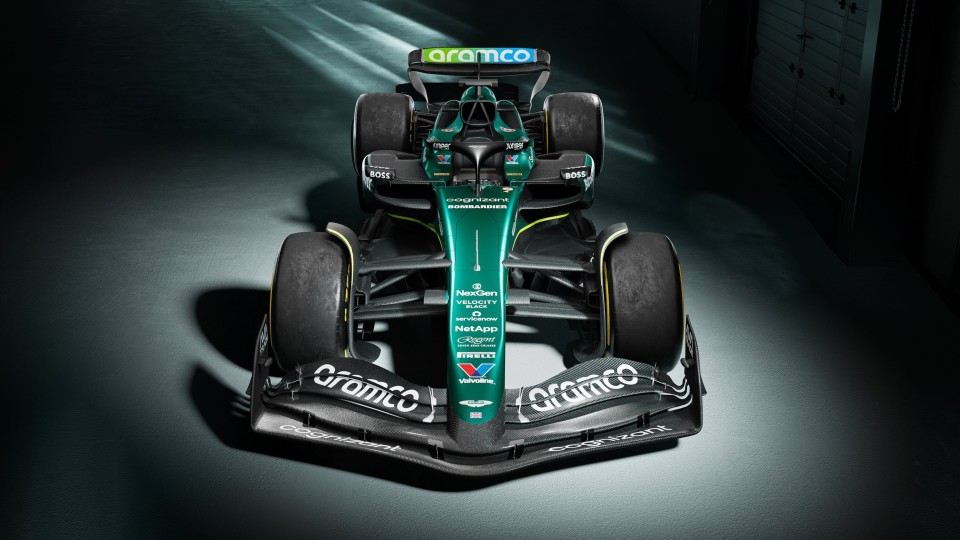 威廉姆斯险胜阿斯顿马丁，皮亚斯特里刷新纪录的简单介绍