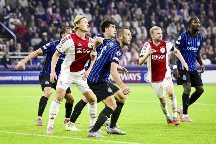 包含阿贾克斯主场击败切尔西,欧冠初胜让鼓舞的词条 包含阿贾克斯主场击败切尔西,欧冠初胜让鼓舞的词条