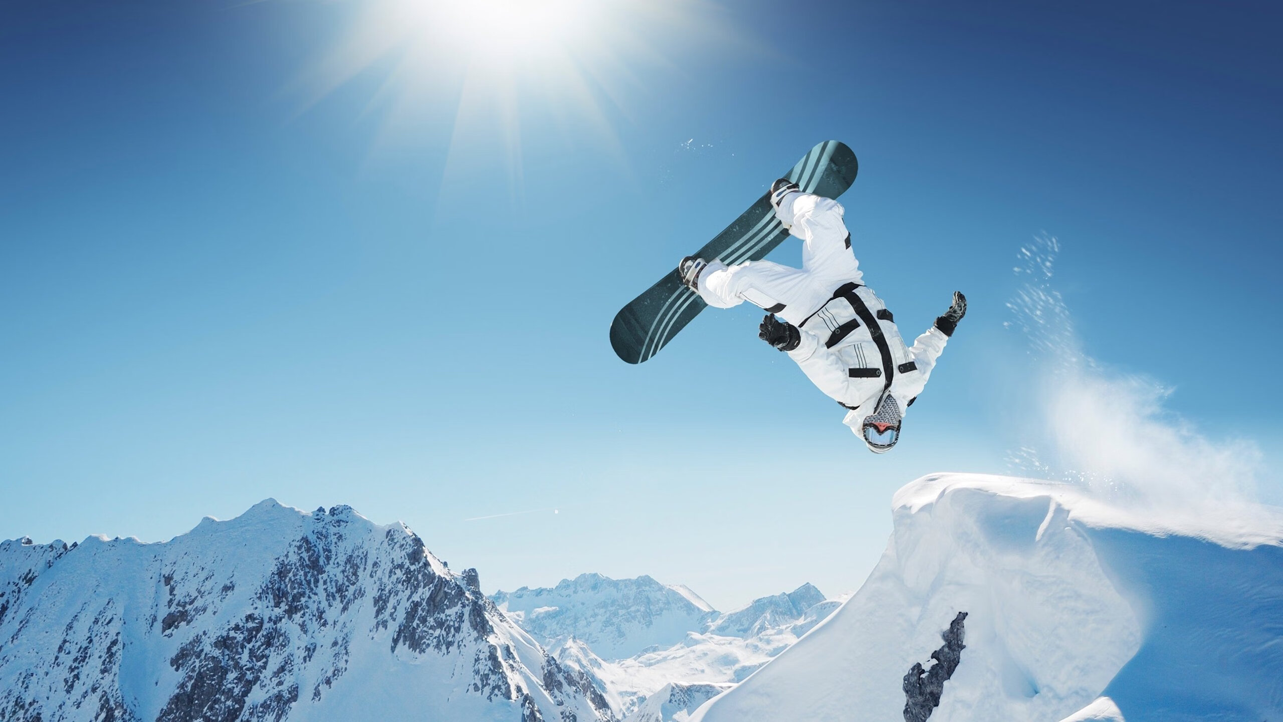 红牛二队力克索伯车队,汉密尔顿惊艳四座,一场改写格局的经典战役